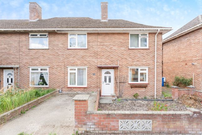 3 bed end terrace house