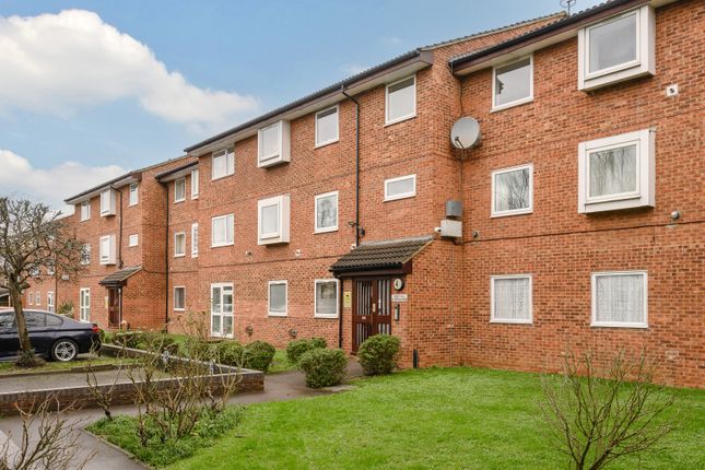 Henfield Road, London SW19 2 bed apartment for sale
