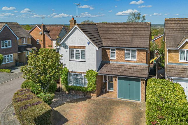 4 bed detached house
