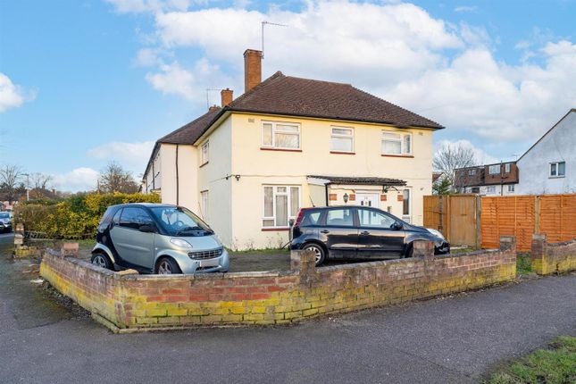 Rossington Avenue, Borehamwood WD6 4 bed property for sale