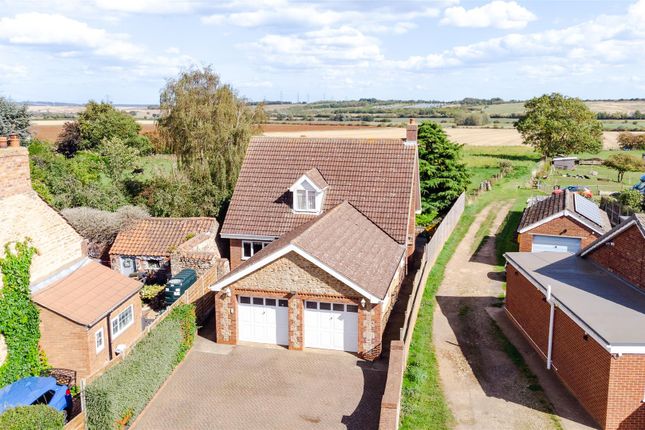 Main Street, Coleby 3 bed detached house for sale