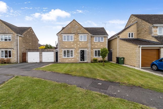 Alexander Drive, Cirencester... 4 bed detached house for sale
