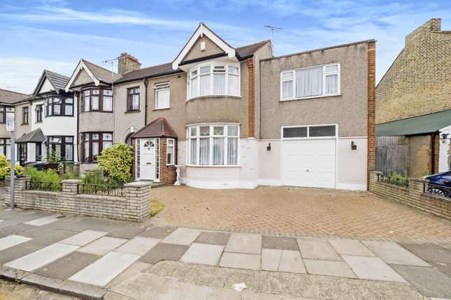 4 bed end of terrace house