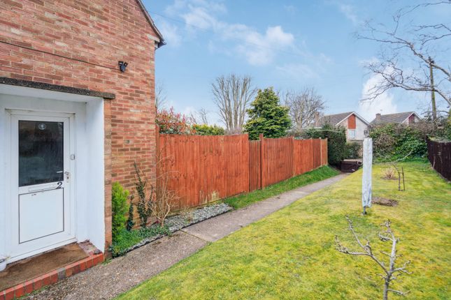 Hillside Close, Chalfont St. Peter... 2 bed apartment for sale
