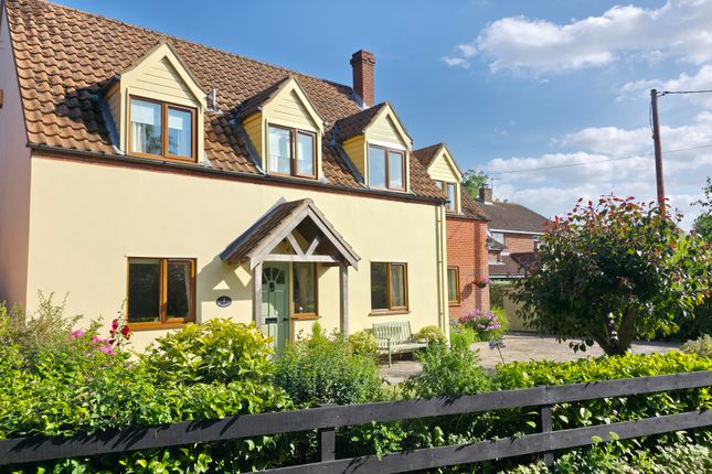 Black Street, Gisleham 4 bed detached house for sale