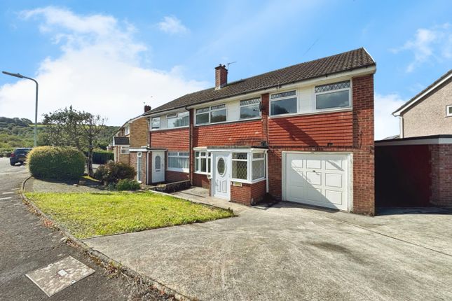 Westwinds Close, Waunarlwydd... 4 bed semi