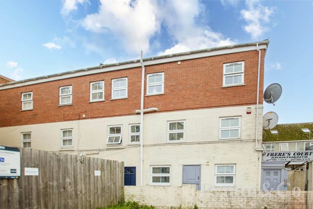 Row, Great Yarmouth NR30 16 bed block of apartments for sale
