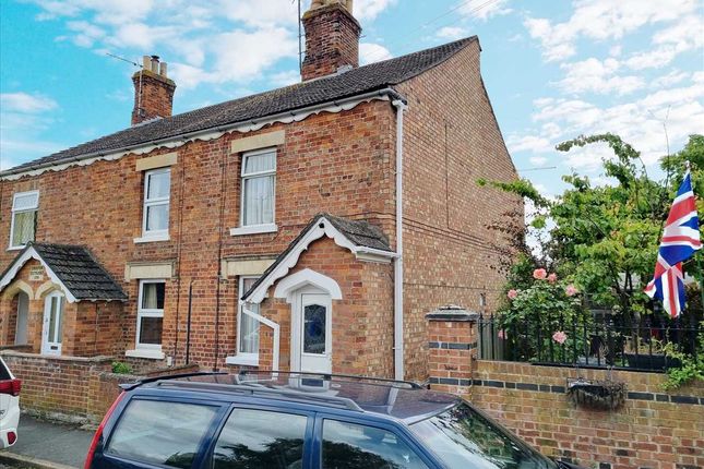 Billingborough NG34 3 bed end of terrace house for sale