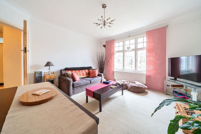 Eaton Rise, Ealing, London 2 bed apartment for sale