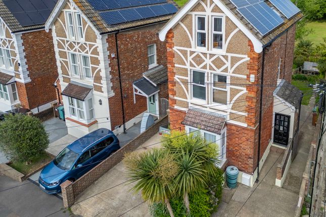 Dorking Road, Tunbridge Wells TN1 4 bed detached house for sale