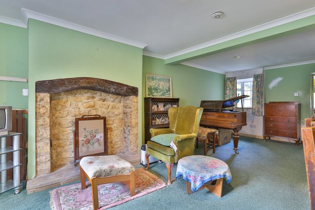 Crewkerne TA18 1 bed terraced house for sale