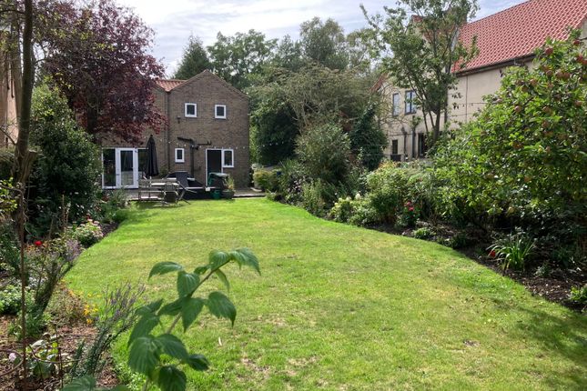Highgate, Beverley HU17 4 bed detached house for sale