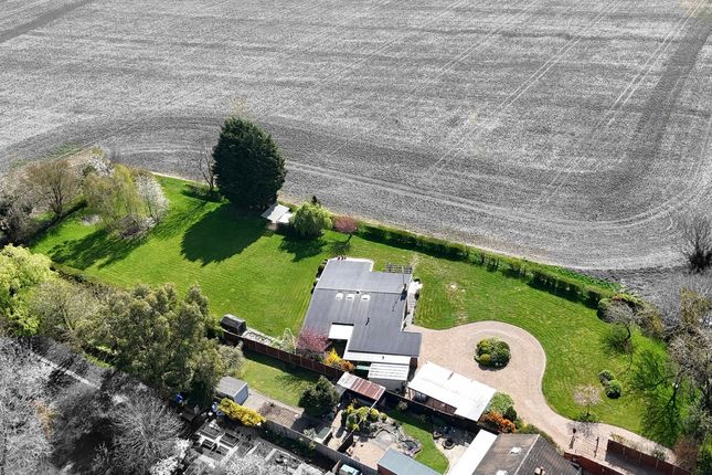 Colmworth Road, Little Staughton... 5 bed detached bungalow for sale