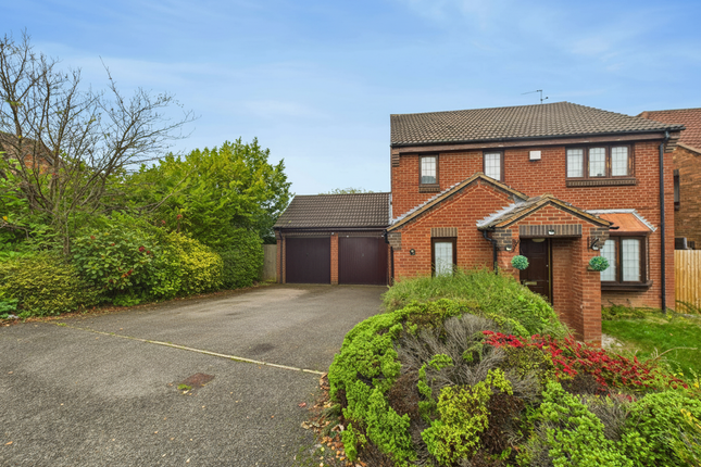 Shannon, Tamworth B77 4 bed detached house for sale