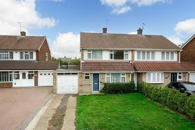The Horseshoe, Leverstock Green... 3 bed semi