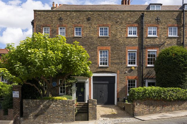 Maze Hill, Greenwich SE10 Semi detached house for sale