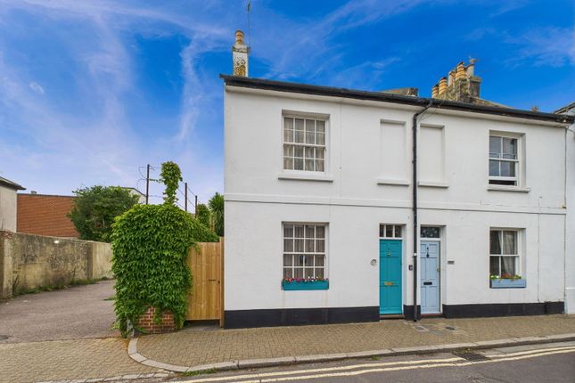Middle Street, Shoreham by Sea 2 bed end of terrace house for sale