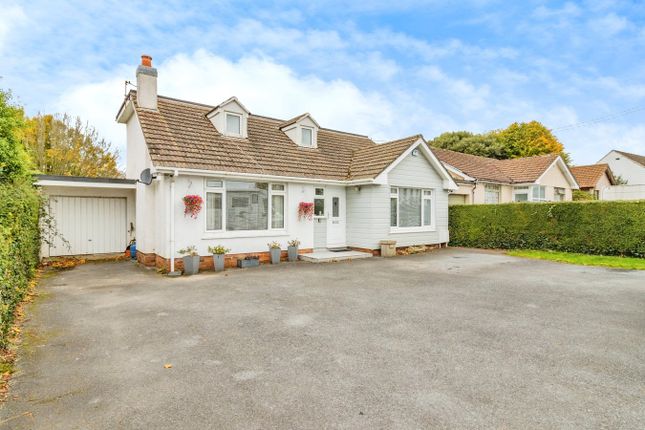 Kings Ash Road, Paignton TQ3 4 bed detached bungalow for sale