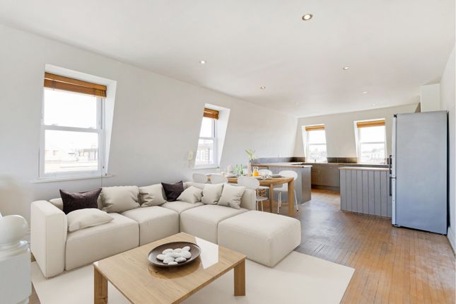 Clonmel Road, London 3 bed flat for sale