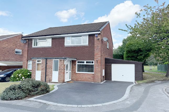 2 bedroom semi-detached house for sale