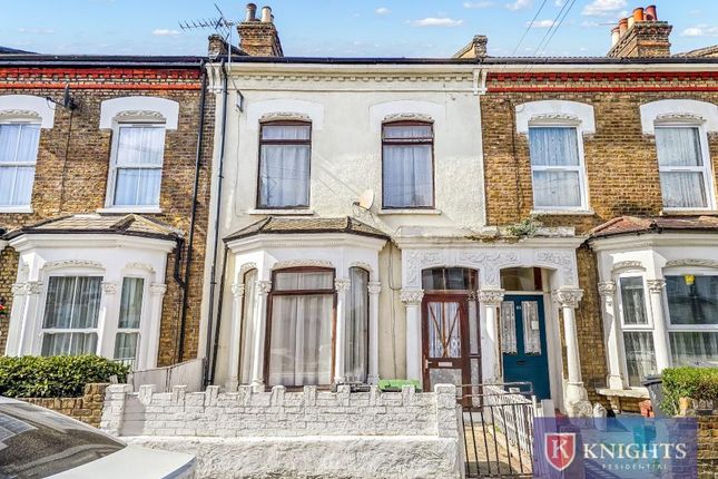 Newlyn Road, Bruce Grove, London, N17 3 bed terraced house for sale
