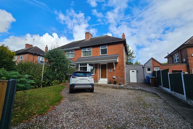 3 bedroom semi-detached house for sale