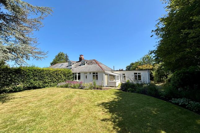 3 bedroom semi-detached bungalow for sale