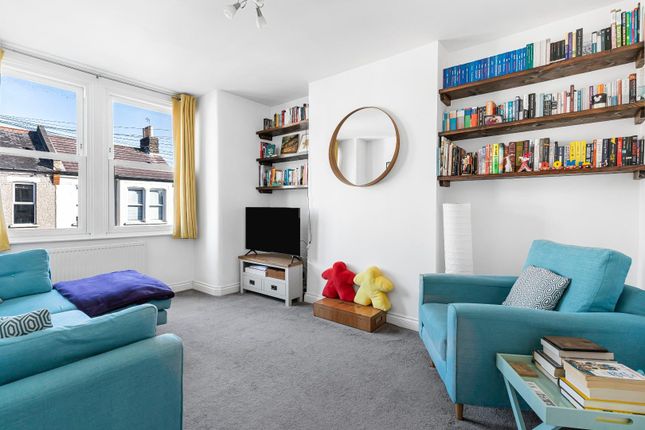Shipman Road, Forest Hill, Lewisham 3 bed flat for sale