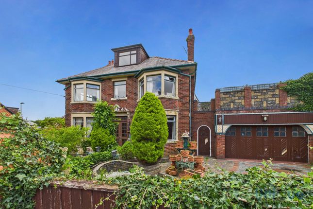 Common Edge Road,  Blackpool, FY4 4 bed detached house for sale