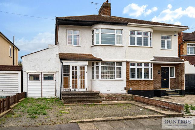 Iris Crescent, Bexleyheath, Kent, DA7... 3 bed semi
