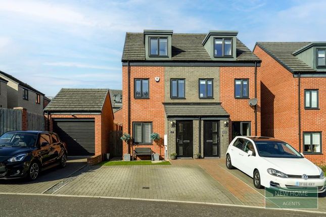 3 bedroom semi-detached house for sale