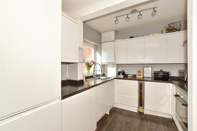 3 bed terraced house