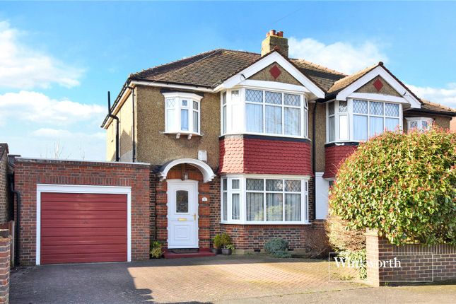 Burnham Drive, Worcester Park, KT4 3 bed semi