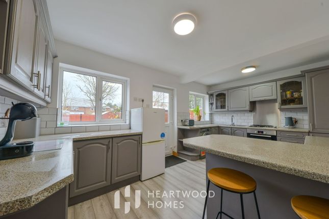 Kings Road, London Colney, St.... 3 bed semi