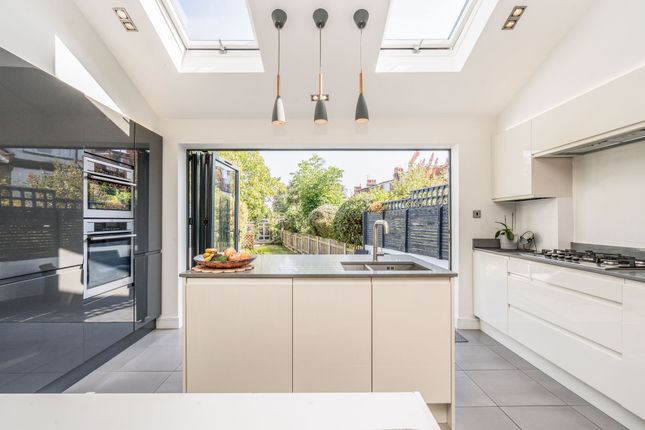 3 bed terraced house