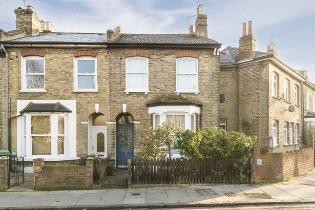 Kirkwood Road, London SE15 3 bed terraced house for sale