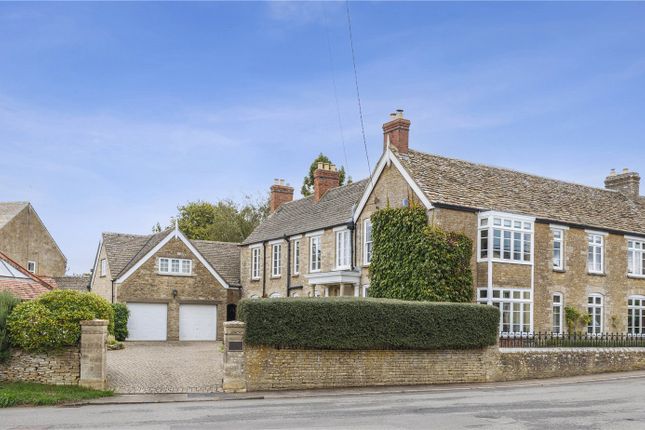5 bedroom semi-detached house for sale