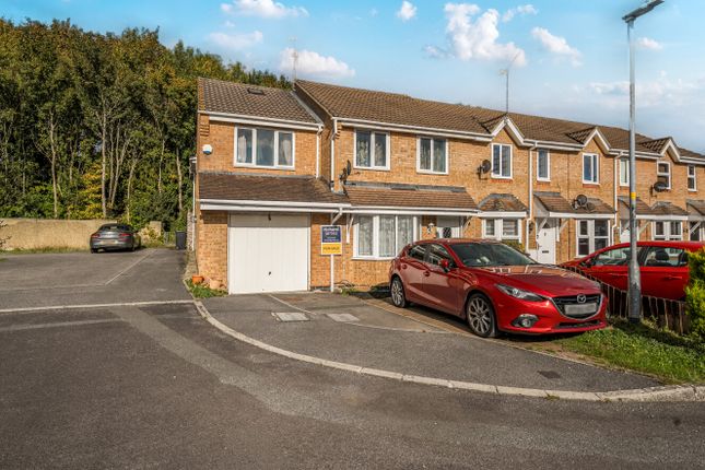 Loveridge Close, Upper Stratton... 3 bed end of terrace house for sale
