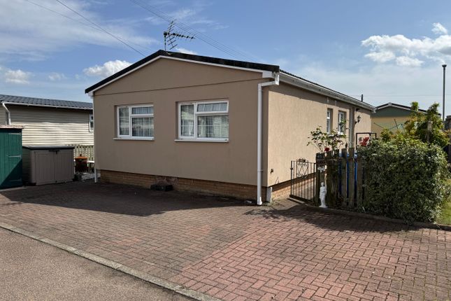 2 bedroom park home for sale