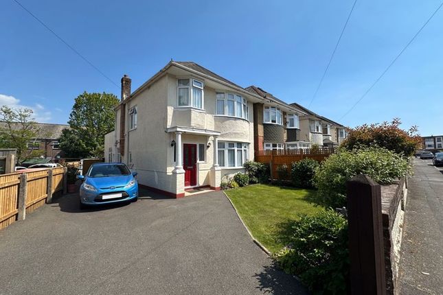 Highland Road, Poole BH14 3 bed detached house for sale