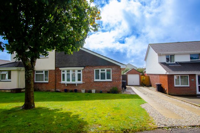 2 bedroom semi-detached bungalow for sale