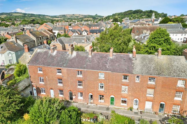 3 bedroom town house for sale