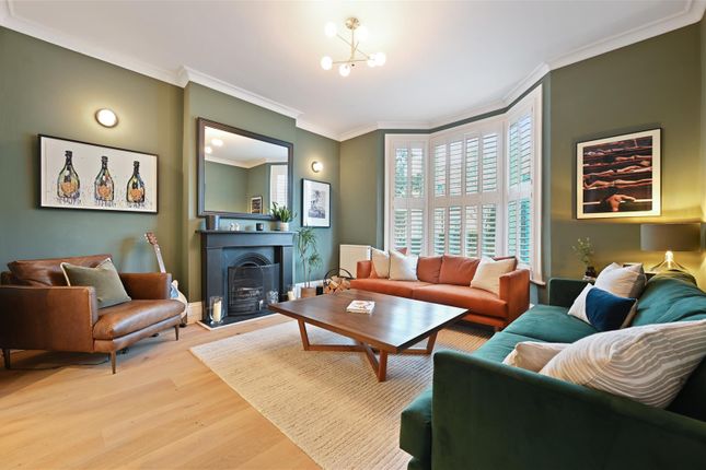 Godolphin Road, London W12 4 bed terraced house for sale