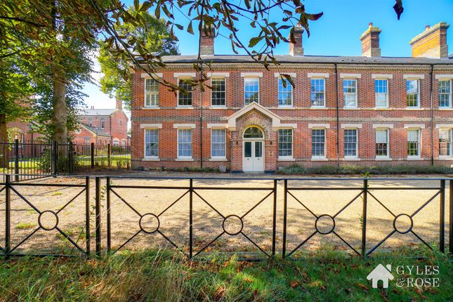 The Sergeants Mess, Colchester 3 bed semi