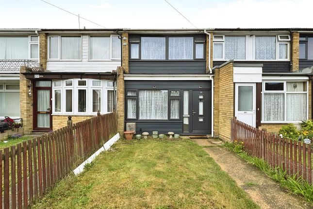 Shelldrake Close, Isle Of Grain 2 bed terraced house for sale