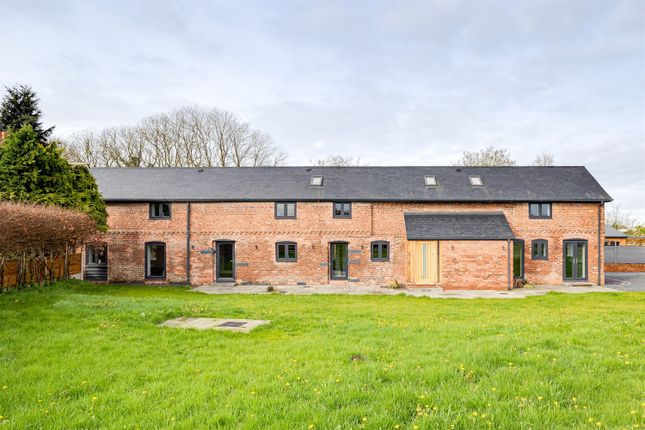 4 bed barn conversion