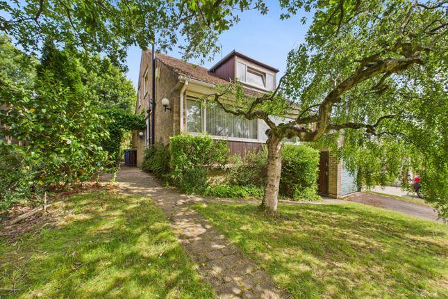 Longford Road, Bradway, S17 4LP 3 bed detached bungalow for sale