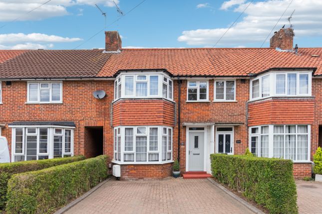 Handside Lane, Welwyn Garden City... 3 bed terraced house for sale