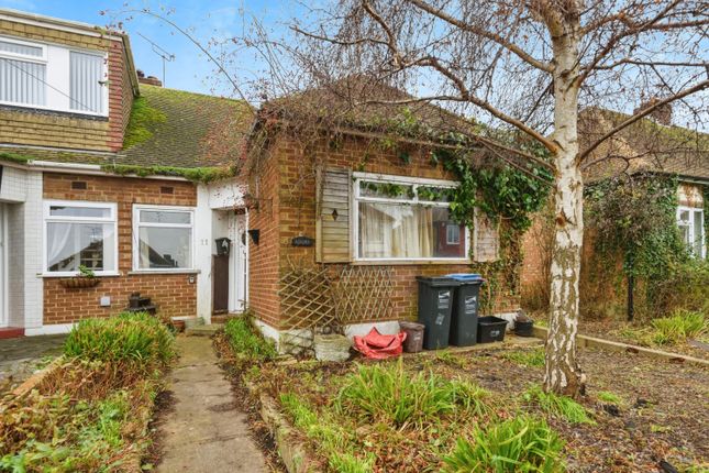 Holbrook Drive, Ramsgate, Kent, CT12 2 bed bungalow for sale