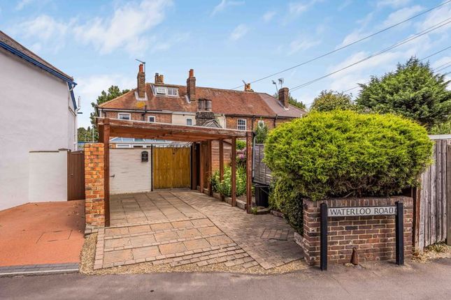 Waterloo Road, Havant 2 bed terraced house for sale